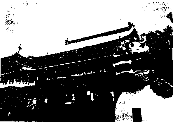 Wen wǔ Temple in central Taiwan (courtesy of Thomas Madden)