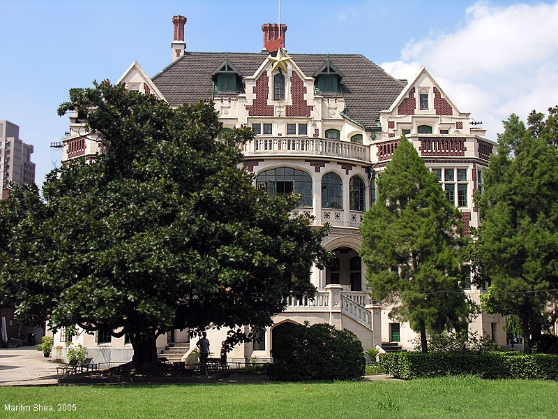 Front of the Children's Palace, Shanghai